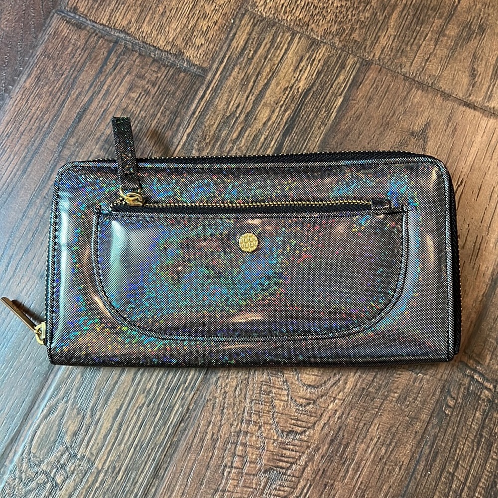 BRAND NEW wallet